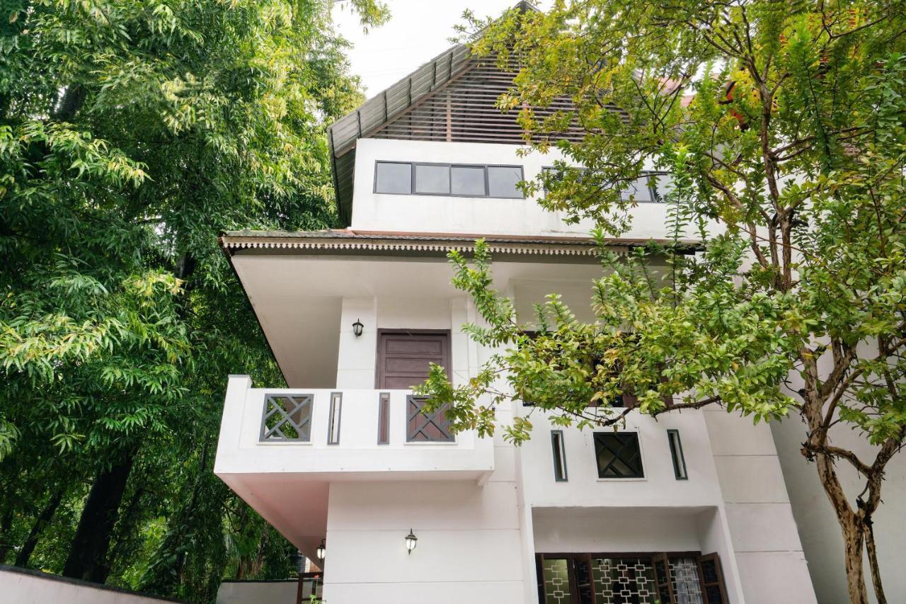 Oyo Home 63551 Pleasant Stay Near Fort Kochi Beach Eksteriør billede